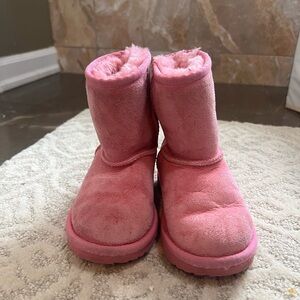 Kids size 9 water proof pink UGG